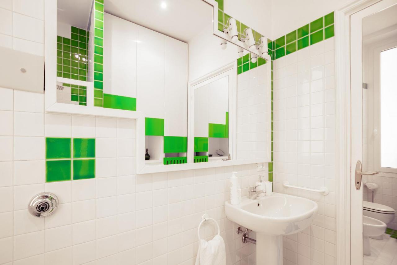 Green Apartment In The Center By Wonderful Italy Sanremo Exteriör bild